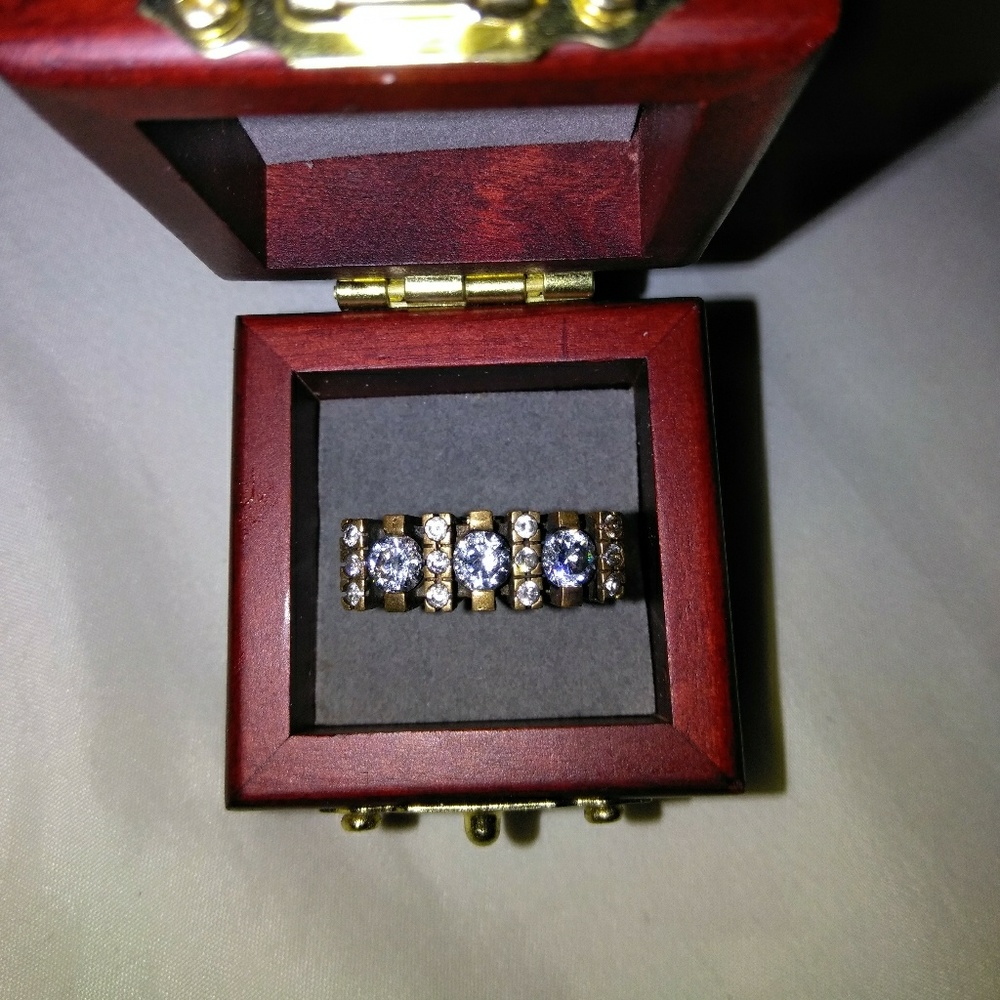 Sterling silver white topaz